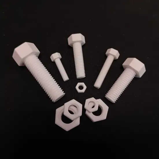 Morsettiere in ceramica tecnica con inserti metallici - TechnicalCeramic.store