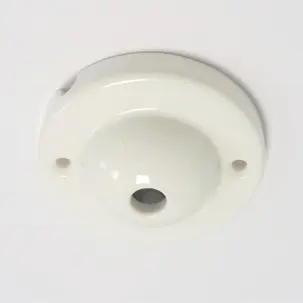 Rosette en porcelaine blanche d’Amalfitaine - Isolants rétro
